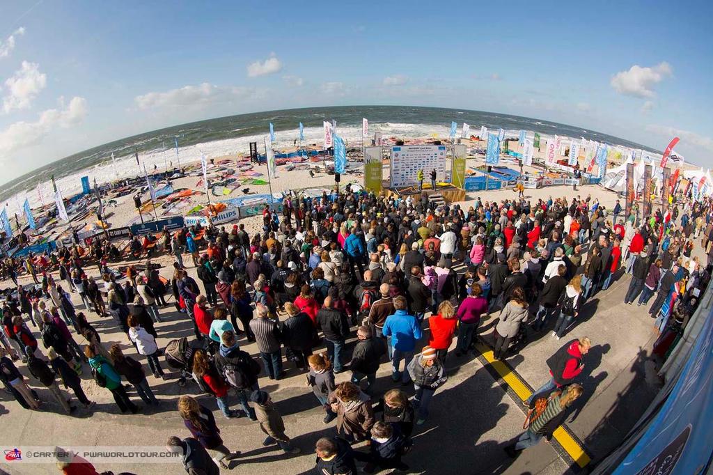 Naish draws the crowds - Davidoff Cool Water World Cup Sylt 2014 ©  Carter/pwaworldtour.com http://www.pwaworldtour.com/